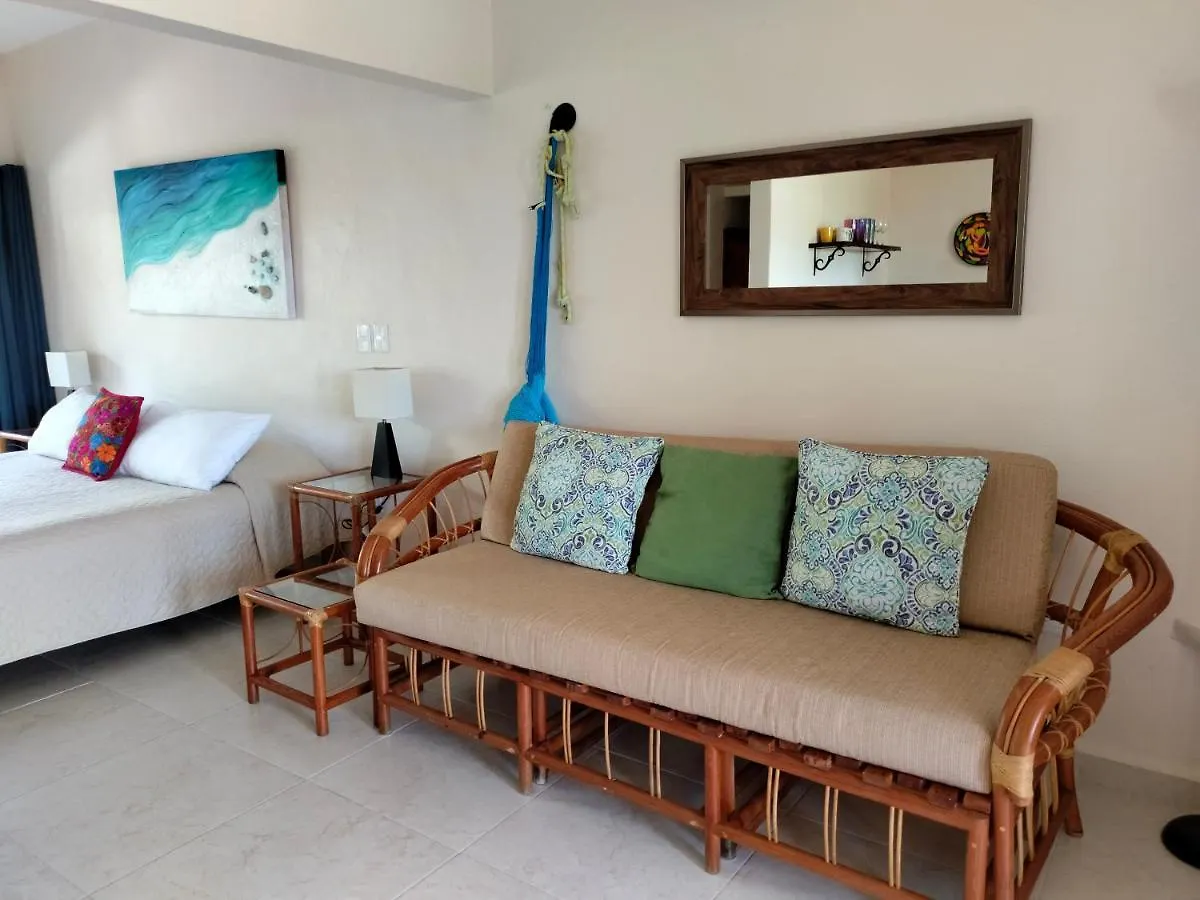 Cabanas Puerto Morelos México