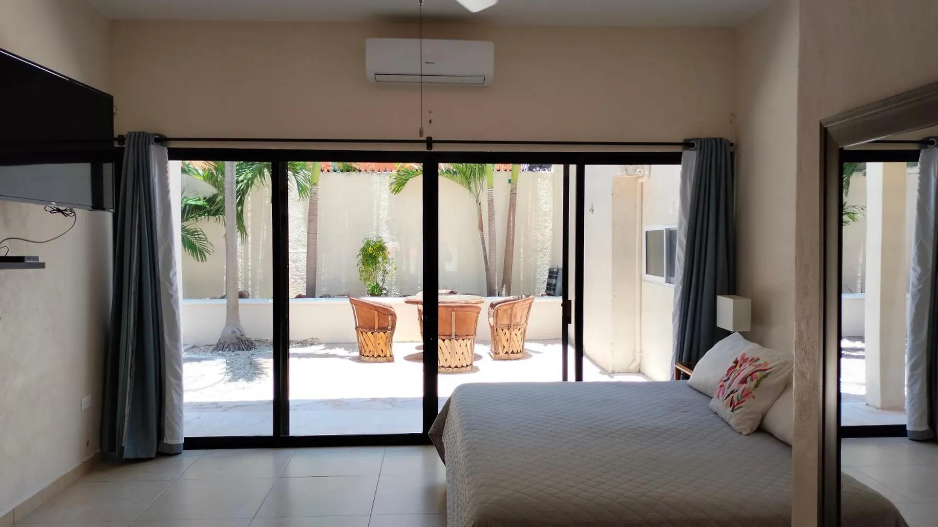 Cabanas Puerto Morelos